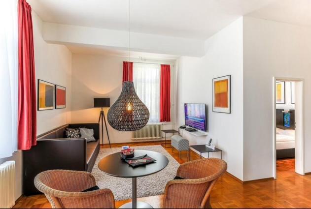Whliving - Apartments & Studios In คอนสตานซ์ ภายนอก รูปภาพ