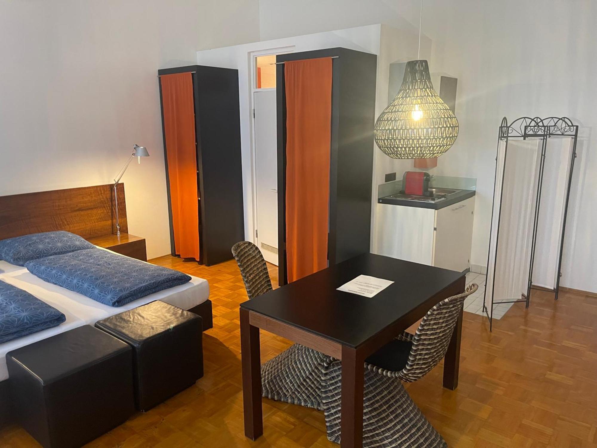 Whliving - Apartments & Studios In คอนสตานซ์ ภายนอก รูปภาพ
